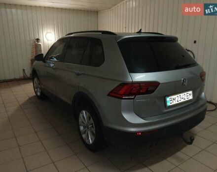Сірий Фольксваген Тігуан, об'ємом двигуна 1.97 л та пробігом 183 тис. км за 27000 $, фото 1 на Automoto.ua