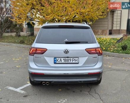 Сірий Фольксваген Тігуан, об'ємом двигуна 1.97 л та пробігом 113 тис. км за 29999 $, фото 8 на Automoto.ua
