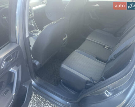 Сірий Фольксваген Тігуан, об'ємом двигуна 2 л та пробігом 104 тис. км за 14200 $, фото 8 на Automoto.ua