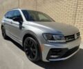 Серый Фольксваген Тигуан, объемом двигателя 2 л и пробегом 40 тыс. км за 10000 $, фото 1 на Automoto.ua