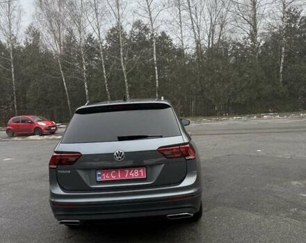 Сірий Фольксваген Тігуан, об'ємом двигуна 1.98 л та пробігом 87 тис. км за 16600 $, фото 9 на Automoto.ua