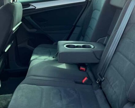 Сірий Фольксваген Тігуан, об'ємом двигуна 1.98 л та пробігом 231 тис. км за 22500 $, фото 29 на Automoto.ua