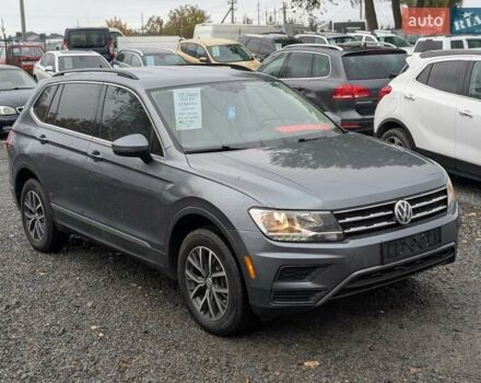 Серый Фольксваген Тигуан, объемом двигателя 1.98 л и пробегом 105 тыс. км за 17950 $, фото 8 на Automoto.ua