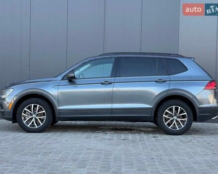 Серый Фольксваген Тигуан, объемом двигателя 2 л и пробегом 53 тыс. км за 18900 $, фото 9 на Automoto.ua