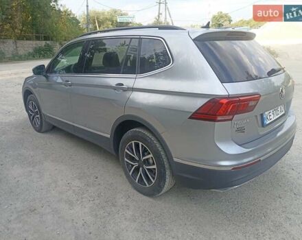 Серый Фольксваген Тигуан, объемом двигателя 1.98 л и пробегом 159 тыс. км за 19900 $, фото 8 на Automoto.ua