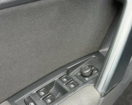 Серый Фольксваген Тигуан, объемом двигателя 2 л и пробегом 250 тыс. км за 27500 $, фото 51 на Automoto.ua