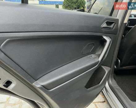 Серый Фольксваген Тигуан, объемом двигателя 1.98 л и пробегом 225 тыс. км за 17800 $, фото 17 на Automoto.ua