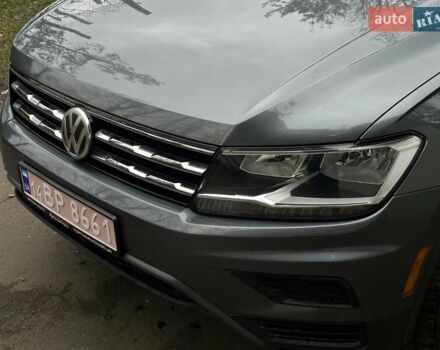 Серый Фольксваген Тигуан, объемом двигателя 2 л и пробегом 130 тыс. км за 19750 $, фото 10 на Automoto.ua