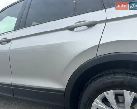 Серый Фольксваген Тигуан, объемом двигателя 1.97 л и пробегом 110 тыс. км за 24999 $, фото 50 на Automoto.ua