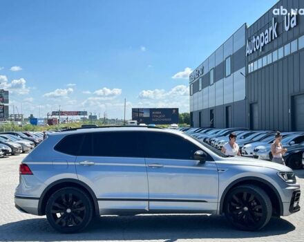 Серый Фольксваген Тигуан, объемом двигателя 2 л и пробегом 135 тыс. км за 23690 $, фото 4 на Automoto.ua