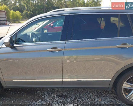 Серый Фольксваген Тигуан, объемом двигателя 0 л и пробегом 42 тыс. км за 5000 $, фото 12 на Automoto.ua