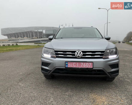 Сірий Фольксваген Тігуан, об'ємом двигуна 2 л та пробігом 130 тис. км за 20700 $, фото 13 на Automoto.ua