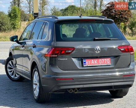 Сірий Фольксваген Тігуан, об'ємом двигуна 1.98 л та пробігом 231 тис. км за 22500 $, фото 5 на Automoto.ua