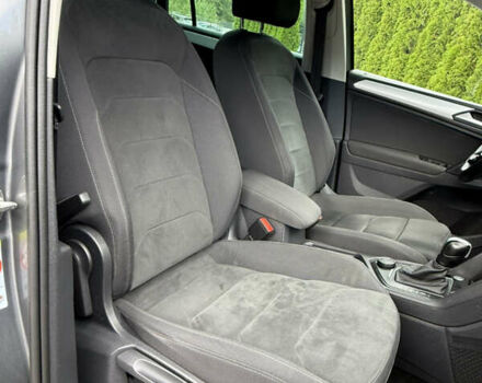 Серый Фольксваген Тигуан, объемом двигателя 1.98 л и пробегом 250 тыс. км за 25700 $, фото 70 на Automoto.ua