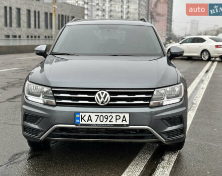 Серый Фольксваген Тигуан, объемом двигателя 2 л и пробегом 65 тыс. км за 18200 $, фото 8 на Automoto.ua