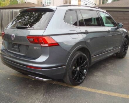 Сірий Фольксваген Тігуан, об'ємом двигуна 2 л та пробігом 30 тис. км за 19200 $, фото 5 на Automoto.ua