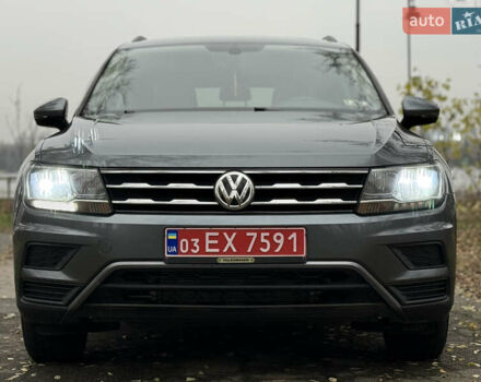 Сірий Фольксваген Тігуан, об'ємом двигуна 2 л та пробігом 212 тис. км за 16900 $, фото 7 на Automoto.ua