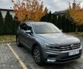 Серый Фольксваген Тигуан, объемом двигателя 2 л и пробегом 98 тыс. км за 22000 $, фото 2 на Automoto.ua