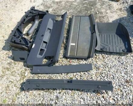 Серый Фольксваген Тигуан, объемом двигателя 2 л и пробегом 42 тыс. км за 5500 $, фото 11 на Automoto.ua