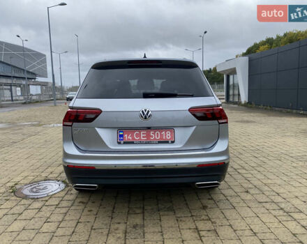 Серый Фольксваген Тигуан, объемом двигателя 2 л и пробегом 148 тыс. км за 19850 $, фото 17 на Automoto.ua