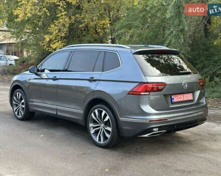 Серый Фольксваген Тигуан, объемом двигателя 2 л и пробегом 87 тыс. км за 25500 $, фото 11 на Automoto.ua