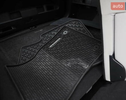 Сірий Фольксваген Тігуан, об'ємом двигуна 1.98 л та пробігом 110 тис. км за 11899 $, фото 28 на Automoto.ua