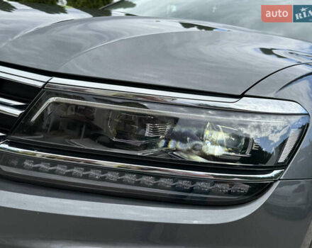 Сірий Фольксваген Тігуан, об'ємом двигуна 1.97 л та пробігом 250 тис. км за 25999 $, фото 7 на Automoto.ua