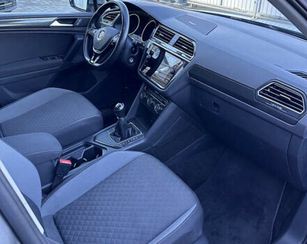 Серый Фольксваген Тигуан, объемом двигателя 1.97 л и пробегом 144 тыс. км за 26000 $, фото 15 на Automoto.ua