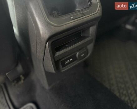 Сірий Фольксваген Тігуан, об'ємом двигуна 1.98 л та пробігом 173 тис. км за 16999 $, фото 64 на Automoto.ua