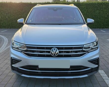 Серый Фольксваген Тигуан, объемом двигателя 2 л и пробегом 43 тыс. км за 14500 $, фото 1 на Automoto.ua