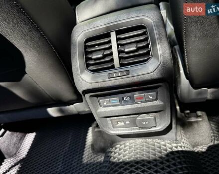 Серый Фольксваген Тигуан, объемом двигателя 1.98 л и пробегом 103 тыс. км за 31000 $, фото 46 на Automoto.ua