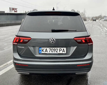 Серый Фольксваген Тигуан, объемом двигателя 2 л и пробегом 65 тыс. км за 18200 $, фото 6 на Automoto.ua