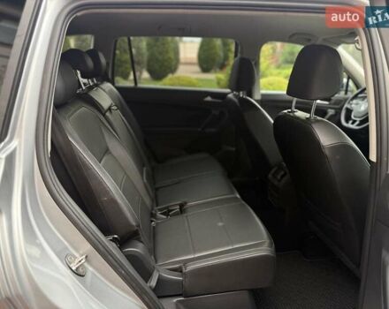 Сірий Фольксваген Тігуан, об'ємом двигуна 1.98 л та пробігом 173 тис. км за 16999 $, фото 60 на Automoto.ua