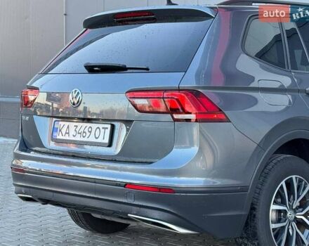 Серый Фольксваген Тигуан, объемом двигателя 2 л и пробегом 53 тыс. км за 18900 $, фото 13 на Automoto.ua