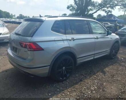 Сірий Фольксваген Тігуан, об'ємом двигуна 2 л та пробігом 32 тис. км за 4500 $, фото 3 на Automoto.ua