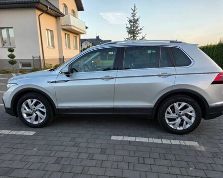 Серый Фольксваген Тигуан, объемом двигателя 2 л и пробегом 43 тыс. км за 14500 $, фото 3 на Automoto.ua