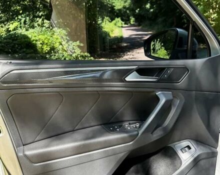 Серый Фольксваген Тигуан, объемом двигателя 1.98 л и пробегом 103 тыс. км за 31000 $, фото 43 на Automoto.ua