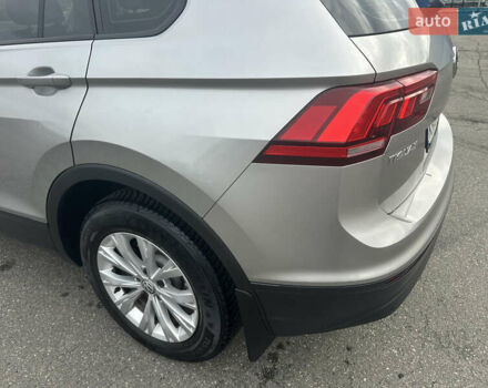 Серый Фольксваген Тигуан, объемом двигателя 1.97 л и пробегом 110 тыс. км за 24999 $, фото 44 на Automoto.ua