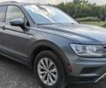 Серый Фольксваген Тигуан, объемом двигателя 2 л и пробегом 98 тыс. км за 9800 $, фото 3 на Automoto.ua