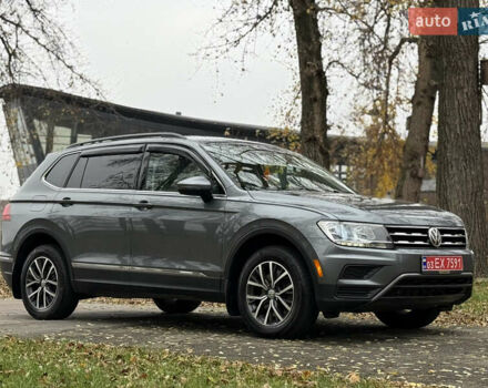 Сірий Фольксваген Тігуан, об'ємом двигуна 2 л та пробігом 212 тис. км за 16900 $, фото 11 на Automoto.ua