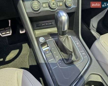 Серый Фольксваген Тигуан, объемом двигателя 1.98 л и пробегом 95 тыс. км за 21200 $, фото 12 на Automoto.ua