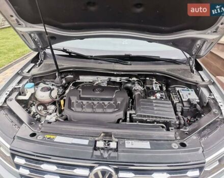 Серый Фольксваген Тигуан, объемом двигателя 1.98 л и пробегом 63 тыс. км за 25400 $, фото 10 на Automoto.ua