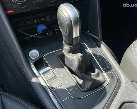 Серый Фольксваген Тигуан, объемом двигателя 2 л и пробегом 135 тыс. км за 23690 $, фото 21 на Automoto.ua