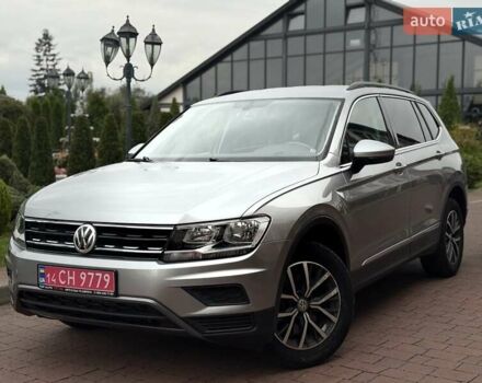 Сірий Фольксваген Тігуан, об'ємом двигуна 1.98 л та пробігом 173 тис. км за 16999 $, фото 5 на Automoto.ua