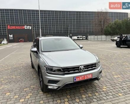 Серый Фольксваген Тигуан, объемом двигателя 2 л и пробегом 119 тыс. км за 19500 $, фото 65 на Automoto.ua