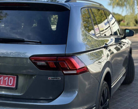 Серый Фольксваген Тигуан, объемом двигателя 1.98 л и пробегом 82 тыс. км за 21499 $, фото 13 на Automoto.ua