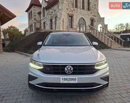 Серый Фольксваген Тигуан, объемом двигателя 1.97 л и пробегом 190 тыс. км за 26399 $, фото 6 на Automoto.ua