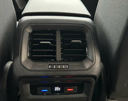 Серый Фольксваген Тигуан, объемом двигателя 2 л и пробегом 194 тыс. км за 31500 $, фото 29 на Automoto.ua