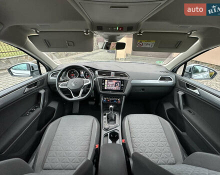 Сірий Фольксваген Тігуан, об'ємом двигуна 1.97 л та пробігом 160 тис. км за 28650 $, фото 82 на Automoto.ua