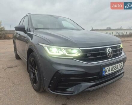Серый Фольксваген Тигуан, объемом двигателя 2 л и пробегом 117 тыс. км за 34900 $, фото 3 на Automoto.ua
